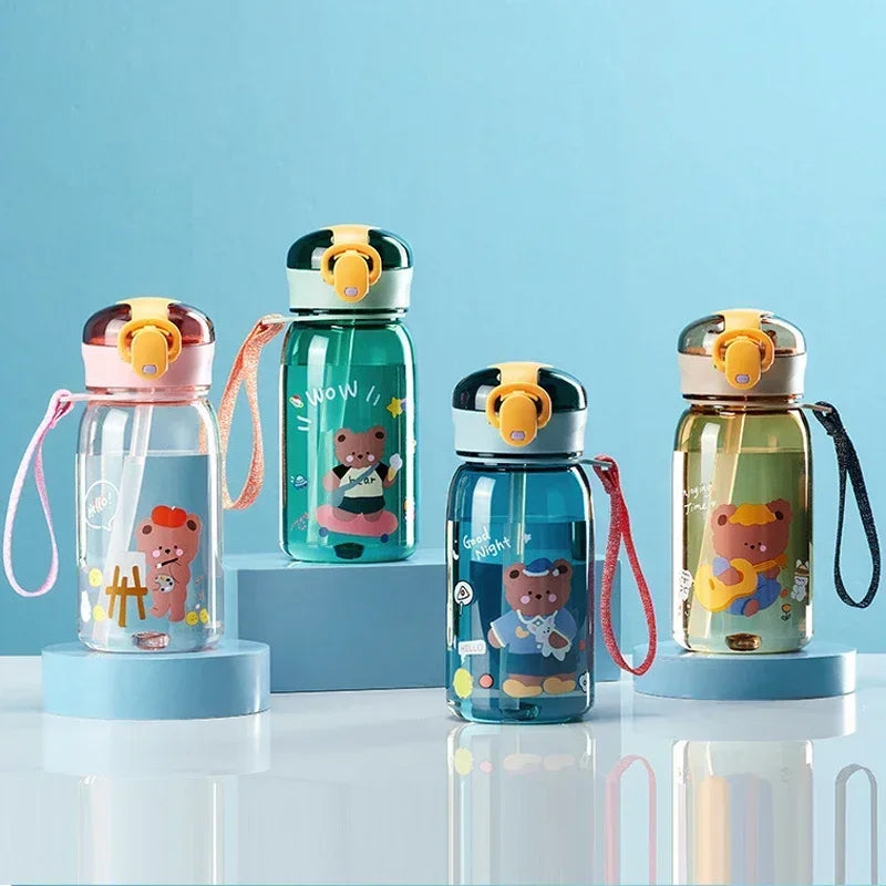 Gourde enfant verte motif ourson avec paille anti-fuite sans BPA - 400ML