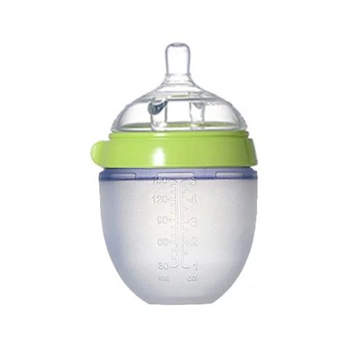 Gourde bébé verte silicone souple et anti-fuite 150ML pour 0-4 ans