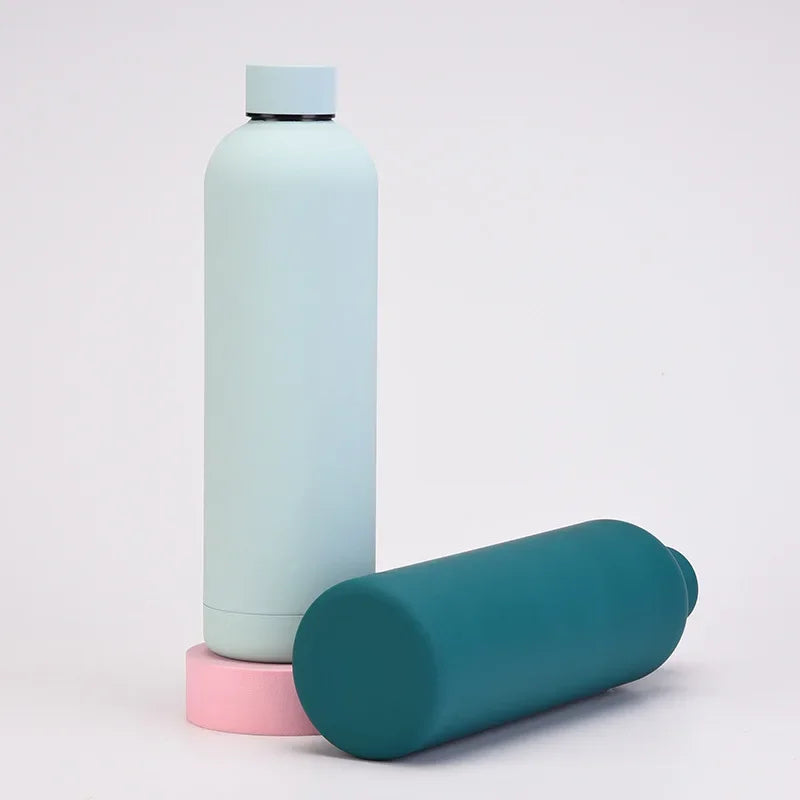 Gourde bleue glacé pour le sport isotherme - 1L