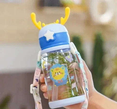 Gourde enfant bleue 600ML avec paille