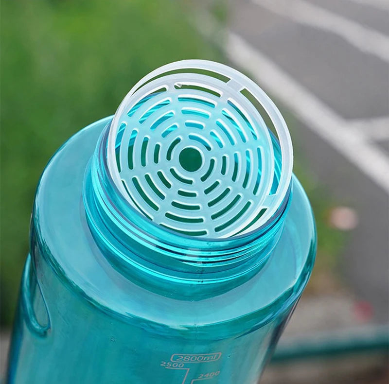 Gourde bleue pour le sport avec filtre sans BPA - 3L