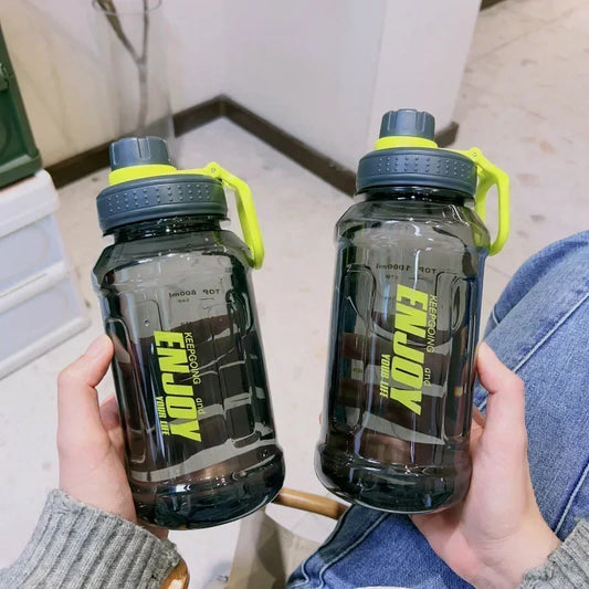Gourde noire pour le sport sans BPA - 1L